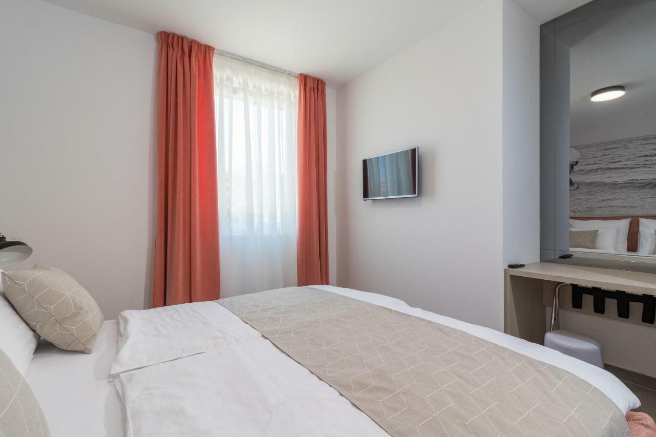 Luxury Apartments Magali 3 Rovinj Ngoại thất bức ảnh